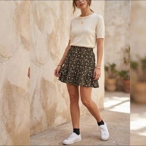 LOFT | Tiered Ditsy Cottagecore Flutter Mini Skirt